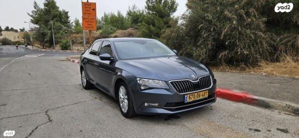 סקודה סופרב (עד 2019) Ambition אוט' 1.5 (150 כ''ס) בנזין 2019 למכירה בירושלים