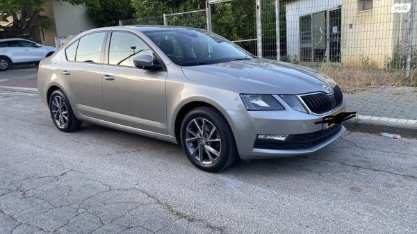 סקודה אוקטביה Ambition אוט' 1.0 (115 כ"ס) בנזין 2018 למכירה בקרית שמונה