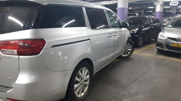 קיה קרניבל EX אוט' 8 מק' 3.3 (276 כ"ס) בנזין 2016 למכירה בבני ברק