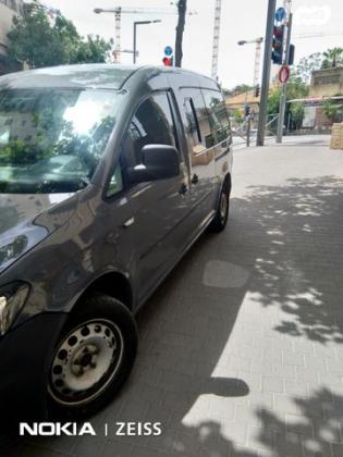 פולקסווגן קאדי Trendline אוט' בנזין 7 מק' 4 דל' 1.4 (125 כ''ס) בנזין 2016 למכירה בירושלים