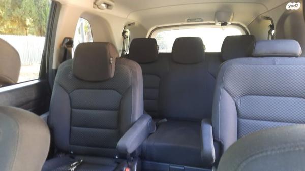 סאנגיונג רודיוס DLX אוט' דיזל 7 מק' 2.2 (178 כ"ס) דיזל 2017 למכירה בפרדס חנה כרכור