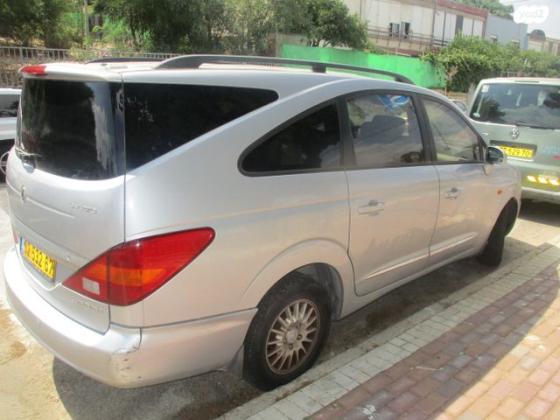 סאנגיונג רודיוס DLX אוט' דיזל 9 מק' 2.7 (165 כ''ס) דיזל 2009 למכירה בנצרת עילית u002F נוף הגליל