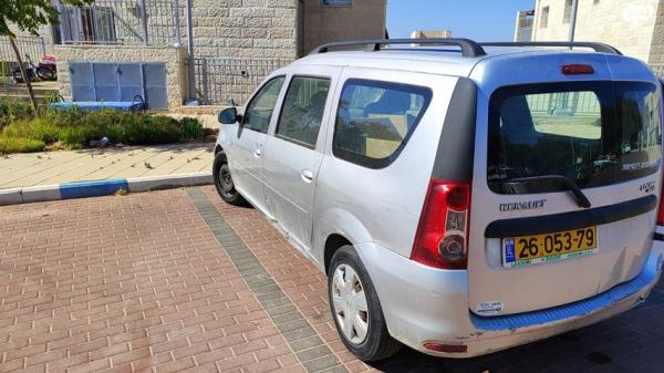 רנו לוגאן MCV 4X4 E2 ידני 1.6 (85 כ''ס) בנזין 2011 למכירה בבית אל