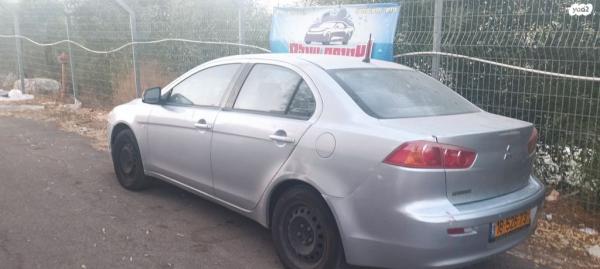 מיצובישי לנסר הדור החדש Invite אוט' 1.5 (109 כ''ס) בנזין 2010 למכירה במודיעין מכבים רעות