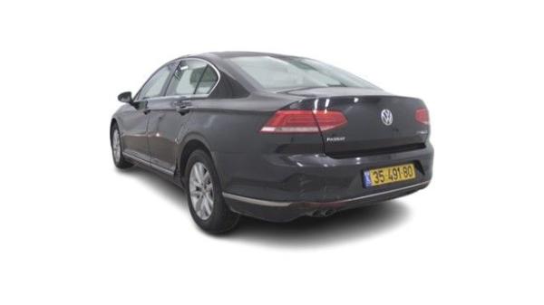 פולקסווגן פאסאט Comfortline אוט' 1.8 (180 כ''ס) בנזין 2017 למכירה ב