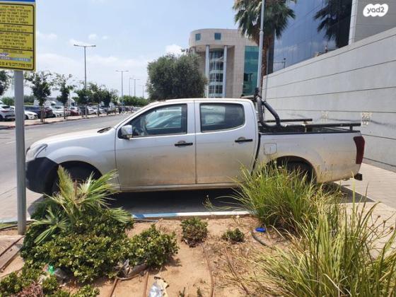 איסוזו 2X4 D-MAX S חד קבינה ידני דיזל 1.9 (163 כ"ס) דיזל 2017 למכירה באור יהודה