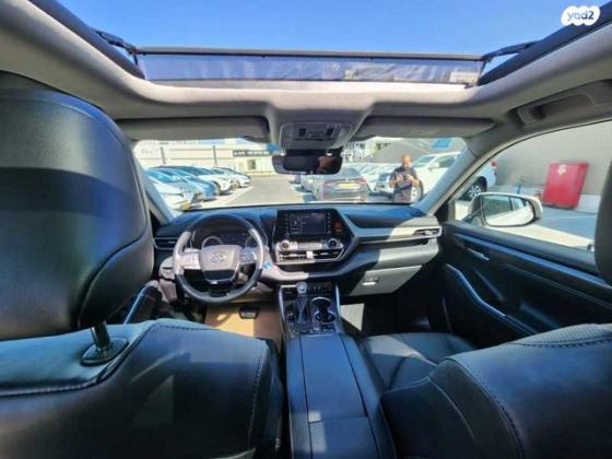 טויוטה היילנדר 4X4 E-Xclusive הייבריד אוט' 7 מק' 2.5 (190 כ''ס) בנזין 2021 למכירה בראשון לציון
