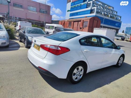 קיה פורטה LX אוט' 1.6 (130 כ''ס) בנזין 2016 למכירה בכפר סבא