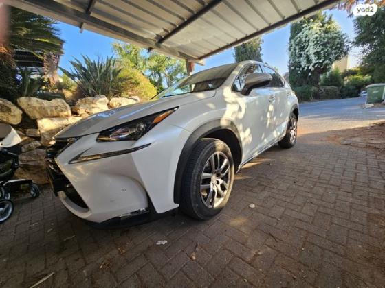 לקסוס NX NX300H Luxury הייבריד אוט' 2.5 (155 כ''ס) בנזין 2015 למכירה בגבעת אלה