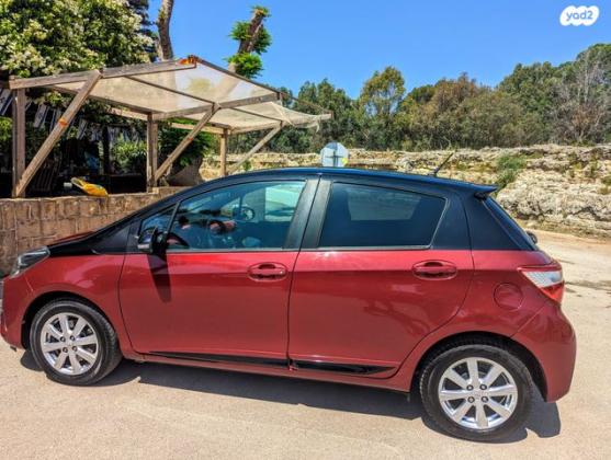 טויוטה יאריס Black Top אוט' 1.5 (112 כ"ס) בנזין 2017 למכירה בתל אביב יפו