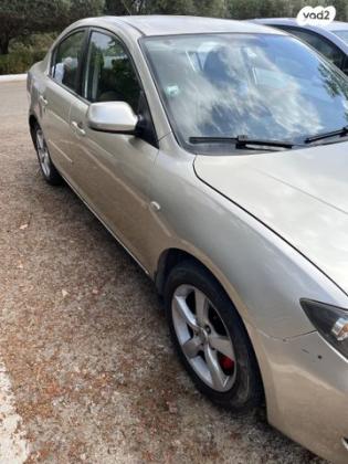 מאזדה j Comfort סדאן אוט' 1.6 (105 כ''ס) [2004-2009] בנזין 2005 למכירה בהוד השרון