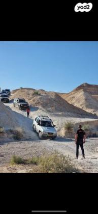 איסוזו טרופר קצר 4X4 S אוט' דיזל 3.0 (159 כ''ס) דיזל 2001 למכירה ברמת גן