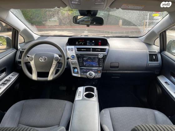 טויוטה פריוס פלוס הייבריד Active אוט' 1.8 (99 כ''ס) בנזין 2020 למכירה בגבעתיים