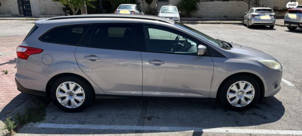 פורד פוקוס Trend סטיישן אוט' 1.6 (125 כ''ס) בנזין 2014 למכירה בירושלים