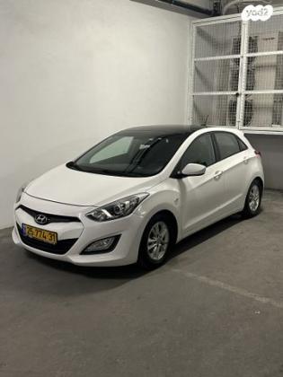 יונדאי i30 Premium אוט' 1.6 (135 כ''ס) בנזין 2014 למכירה בתל אביב יפו