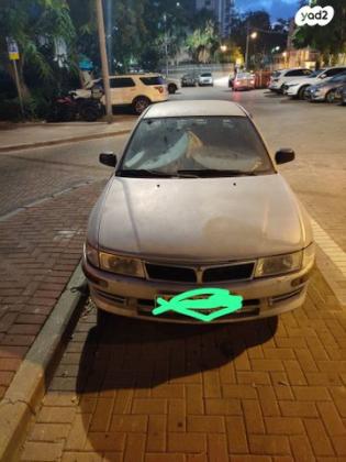 מיצובישי לנסר קלאסיק GLX אוט' 1.6 (113 כ''ס) בנזין 2000 למכירה בראשון לציון