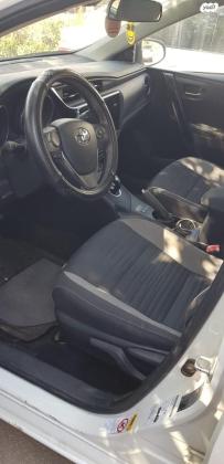 טויוטה אוריס הייבריד TS Sky סטיישן הייבריד אוט' 1.8 (99 כ"ס) בנזין 2017 למכירה בחדרה