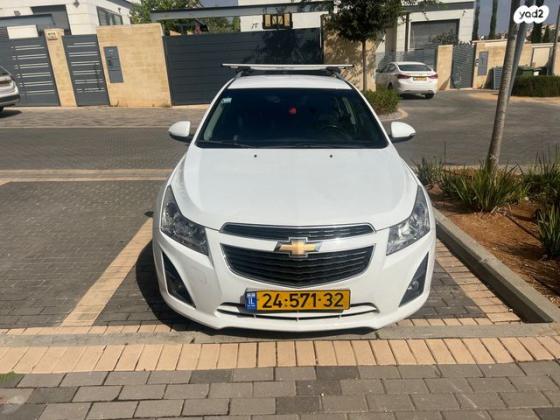 שברולט קרוז LT סטיישן אוט' 1.8 (141 כ"ס) בנזין 2014 למכירה בראש העין