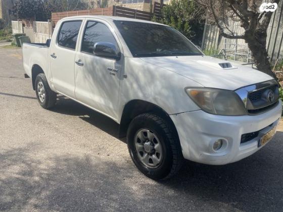 טויוטה היילקס ויגו 4X4 4X4 דאבל קבינה ידני דיזל 2.5 (120 כ''ס) דיזל 2008 למכירה בזרזיר
