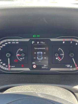 יונדאי טוסון Premium אוט' בנזין 2.0 (156 כ"ס) בנזין 2023 למכירה ברמת גן