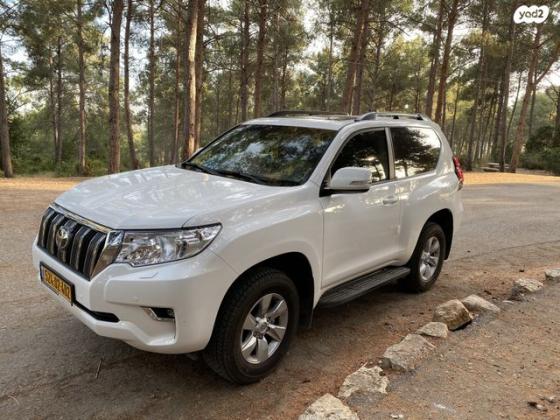 טויוטה לנד קרוזר קצר 4X4 Luxury SWB אוט' 3 דלתות דיזל 2.8 (204 כ''ס) דיזל 2021 למכירה בעבדון