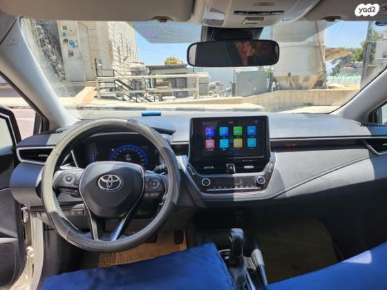 טויוטה קורולה הייבריד Sense סדאן אוט' 1.8 (98 כ''ס) בנזין 2019 למכירה במגדל העמק
