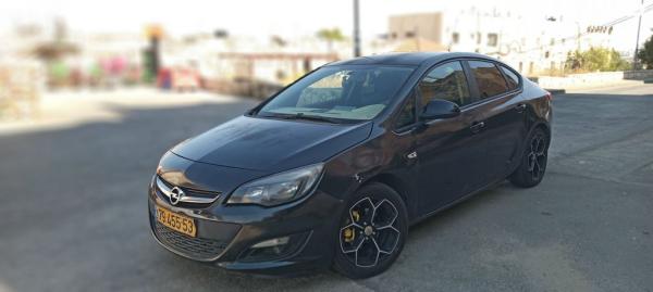 אופל אסטרה Berlina Enjoy סדאן אוט' 1.4 (140 כ"ס) בנזין 2013 למכירה בירושלים