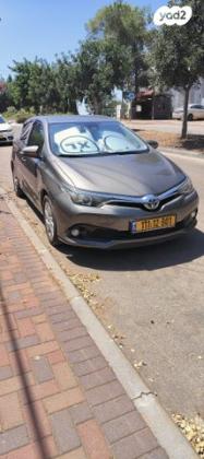 טויוטה אוריס הייבריד TSS הייבריד אוט' 1.8 (99 כ"ס) בנזין 2017 למכירה בנתניה