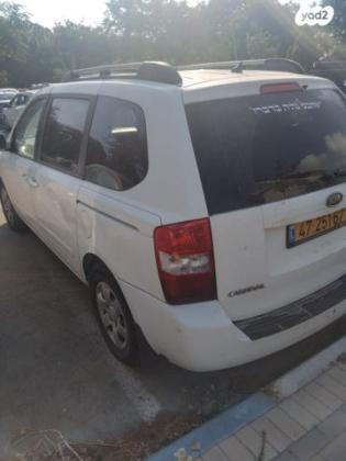 קיה קרניבל LX אוט' 7 מק' 2.7 (189 כ''ס) בנזין 2008 למכירה בשדות ים