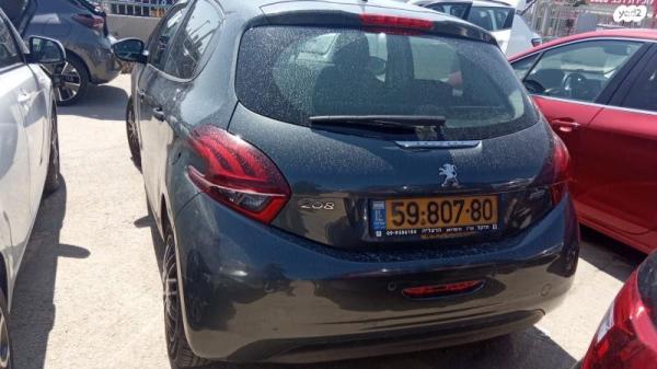 פיג'ו 208 Access אוט' 1.2 (110 כ"ס) בנזין 2017 למכירה בראשון לציון