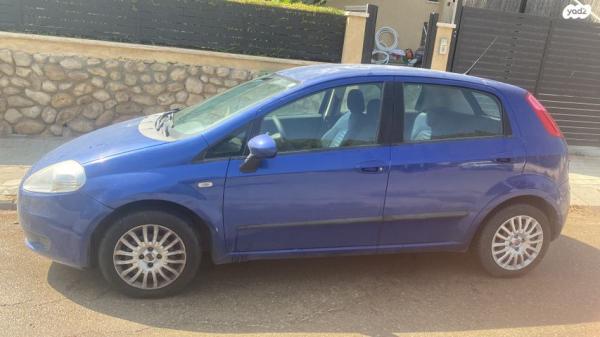 פיאט פונטו גרנדה (דור III) Active רובוטית 1.4 (77 כ''ס) בנזין 2009 למכירה בעומר