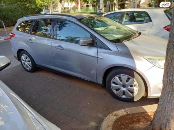פורד פוקוס Trend סטיישן אוט' 1.6 (125 כ''ס) בנזין 2013 למכירה בחיפה