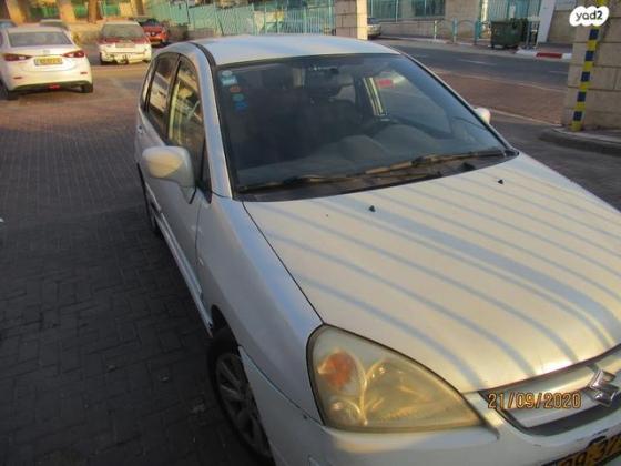 סוזוקי ליאנה GLS הצ'בק אוט' 1.6 (107 כ''ס) בנזין 2004 למכירה באלעד