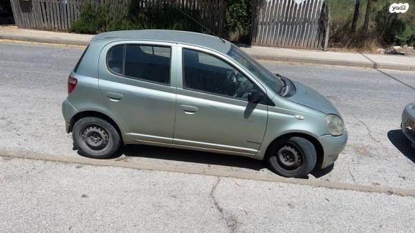 טויוטה יאריס Luna ידני 1.3 (87 כ''ס) בנזין 2003 למכירה באיתמר