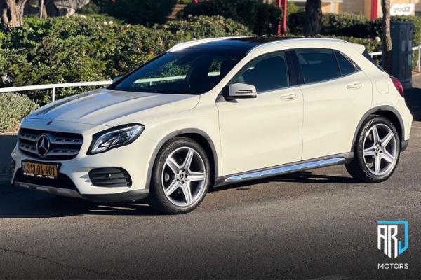 מרצדס GLA GLA200 AMG אוט' 1.6 (156 כ''ס) בנזין 2017 למכירה בחולון