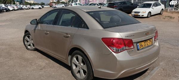 שברולט קרוז LT סדאן אוט' 1.8 (140 כ''ס) בנזין 2011 למכירה בכפר סבא