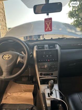 טויוטה קורולה GLI רובוטית 1.6 (124 כ"ס) בנזין 2009 למכירה בקלנסווה