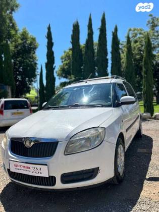 סקודה רומסטר Style ידני 1.4 (86 כ''ס) בנזין 2010 למכירה בהוד השרון