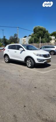 קיה ספורטז' EX אוט' 2.0 (163 כ''ס) בנזין 2012 למכירה ברמת השרון