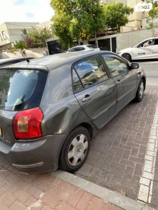טויוטה קורולה RUN-X GLI אוט' 1.6 (110 כ"ס) בנזין 2003 למכירה ברמת השרון