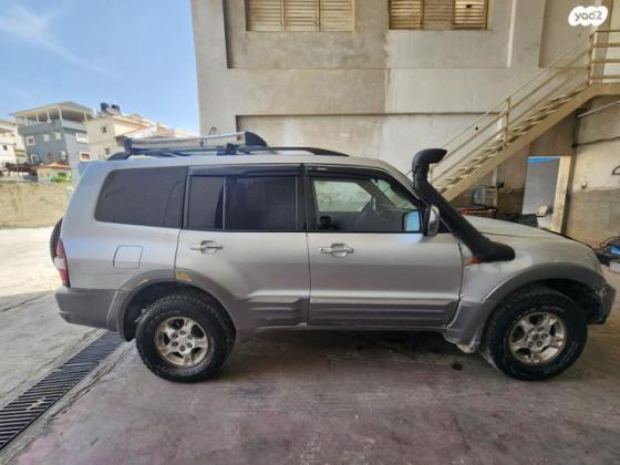 מיצובישי פג'רו ארוך 4X4 GLS אוט' דיזל 7 מק' 3.2 (160 כ''ס) דיזל 2001 למכירה בכפר קאסם