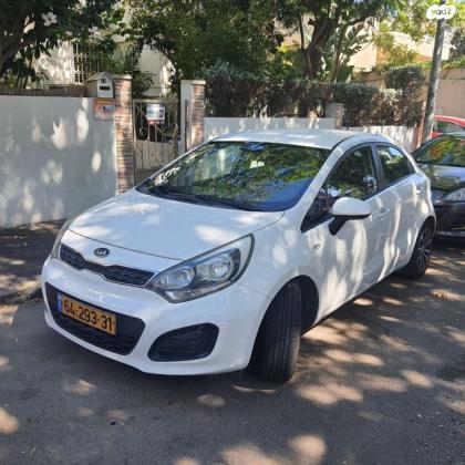 קיה ריו LX הצ'בק אוט' 1.4 (109 כ''ס) בנזין 2014 למכירה בנתניה