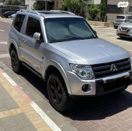 מיצובישי פג'רו קצר 4X4 Dakar אוט' דיזל 5 מק' 3.2 (170 כ''ס) דיזל 2008 למכירה בנס ציונה