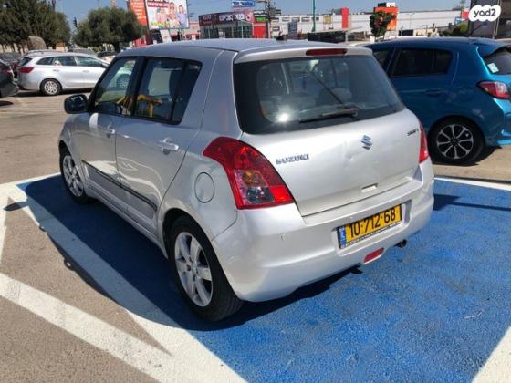 סוזוקי סוויפט GLX אוט' 1.5 (101 כ''ס) בנזין 2009 למכירה בפתח תקווה