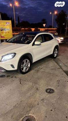 מרצדס GLA 4X4 GLA250 4MATIC Urban אוט' 2.0 (211 כ''ס) בנזין 2015 למכירה בפתח תקווה