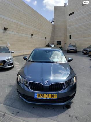 סקודה אוקטביה Ambition אוט' 1.0 (115 כ"ס) בנזין 2019 למכירה ב