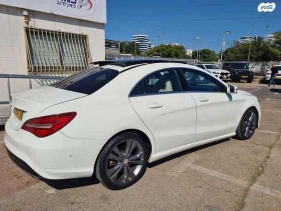 מרצדס CLA CLA200 Urban אוט' 1.6 (156 כ"ס) בנזין 2016 למכירה בחולון