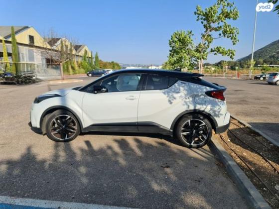 טויוטה C-HR GR Sport אוט' 1.8 (98 כ''ס) בנזין 2022 למכירה בחיפה