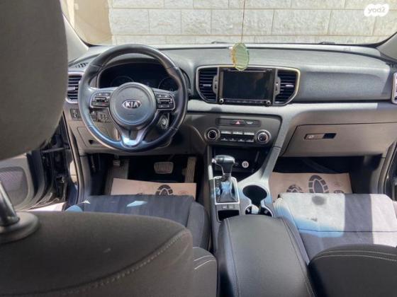 קיה ספורטז' Urban אוט' 2.0 (155 כ"ס) בנזין 2016 למכירה בטירה