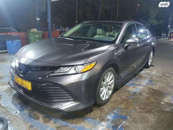טויוטה קאמרי XLE הייבריד אוט' 2.5 (178 כ''ס) בנזין 2018 למכירה באלעד